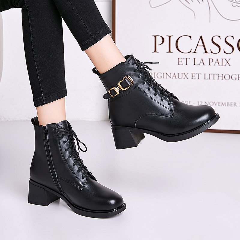AIYUQI Winter Boots Women Wool Warm 2024 New Genuine Leather Women Marton Boots British Style Lace-up Large Size Booties Women