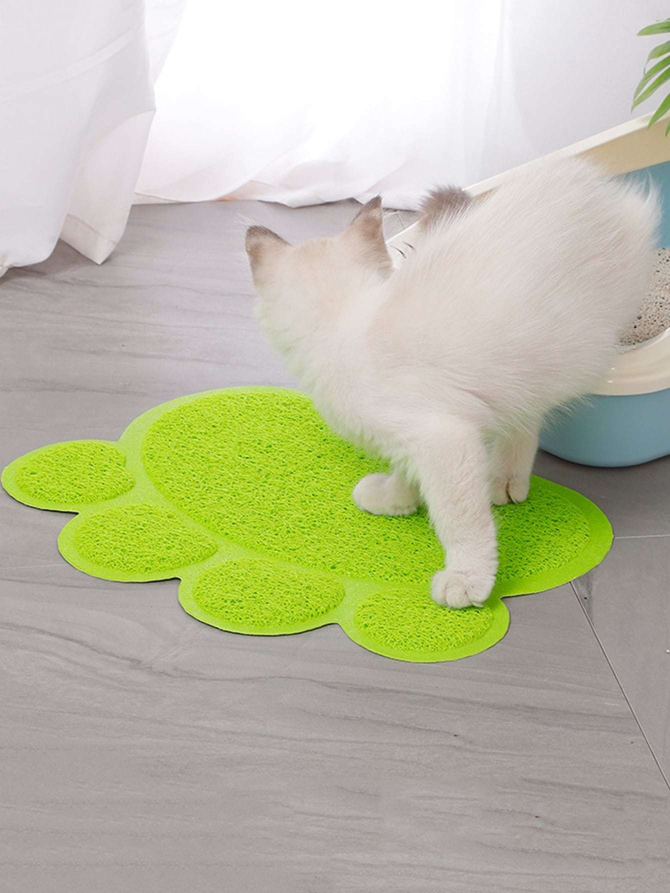 1pc PVC Claw Shaped Cat Litter Mat Pet Placemat Anti-skid Floor Mat Supplies Claw Pet Cat Litter Pad Pet Litter Mat for Indoor