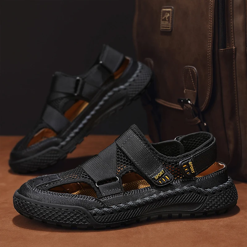 Breathable Men Shoes Hollow Out Sandals Men Handmade Outdoor Beach Close Toe Non Slip Flats Indoor Slippers Mesh Casual Shoes