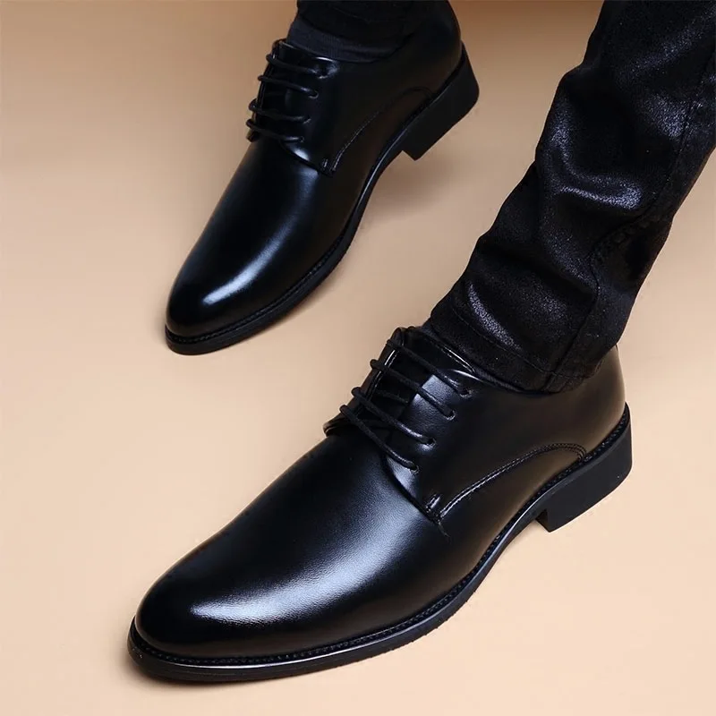 Wedding Men Leather Business Men's Dress Pointed Casual Youth British Style Inner Heightening Spring 2024 New New Arrivals Shoes 9c1d 's