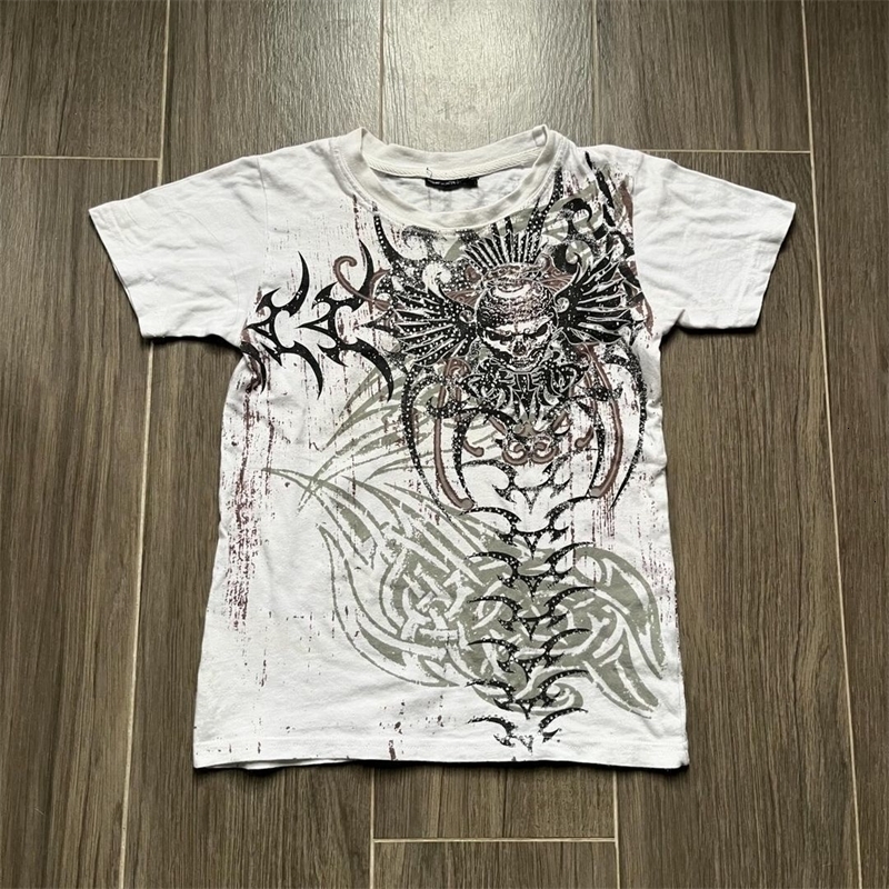 Woman Shirts Harajuku Y2k ClothesKpop Crop Top Goth Vintage Gothic Letter Graphic Printed Summer Female Clothing Elegant Lady 240902