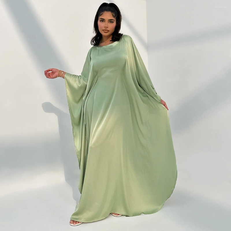 Ethnic Clothing Comfortable Classic Abaya 2024 Islamic Satin Fabric Batwing Kaftan Women's Dresses Modest Women Muslim Dress