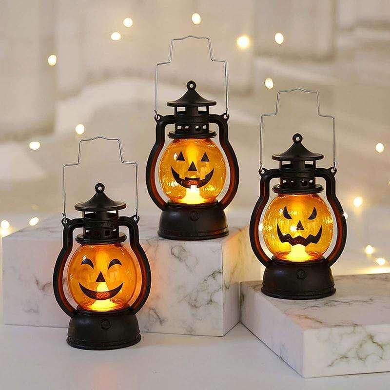 2024 New Halloween LED Retro Lantern Battery Operated Flickering Pumpkin Lanterns For Garden Landscape Decoration
