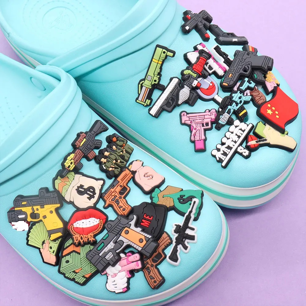1-32PCS PVC Fashion Shoe Charms Gun Buckle Clog Accessories Hole Slipper Decoration Fit Wristbands Ornaments Kid Party Gift