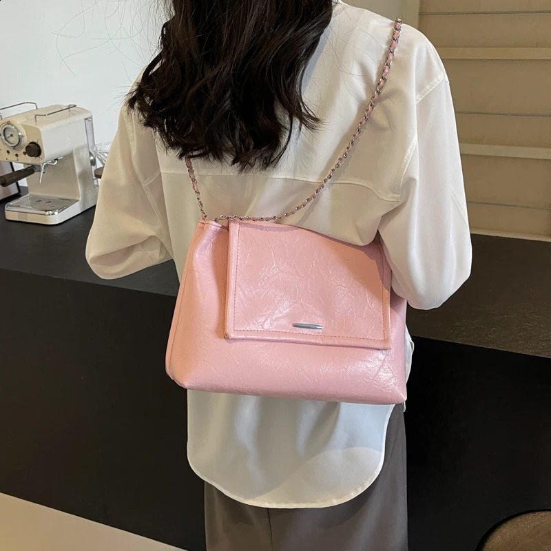 LEFTSIDE Small Sier Crossbody Bags for Women Korean Fashion Handbags and Purses Leather Chain Shoulder Bag 240903