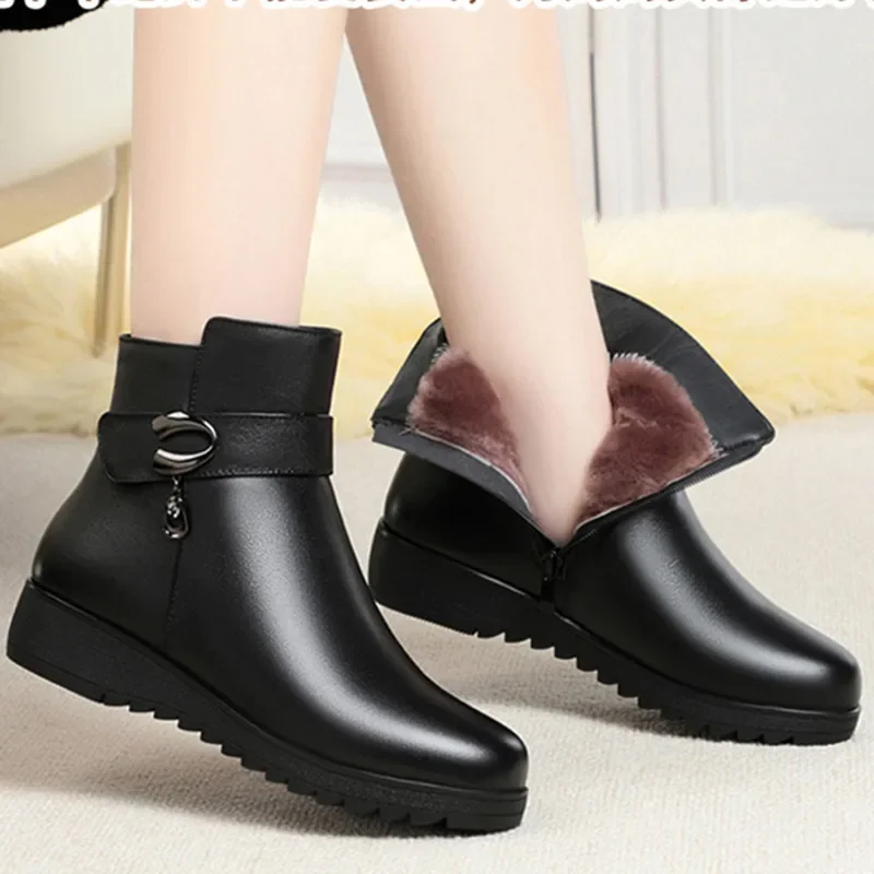 Warm Mum Cotton Shoes Women Winter Fleece Side Zip Thick Bottom Short Boots Leisure Round Head Flats Bota Inverno Feminina2024 8140