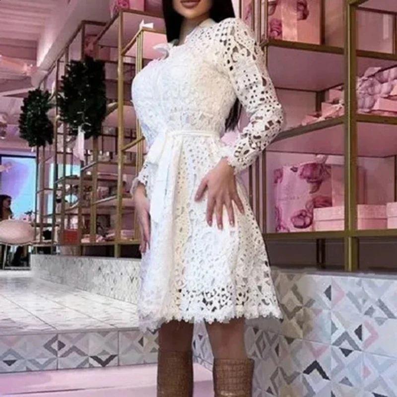 Elegant womens white lace dress with long sleeves single chest embroidered lace up A-line large hem lined shirt dress 240903