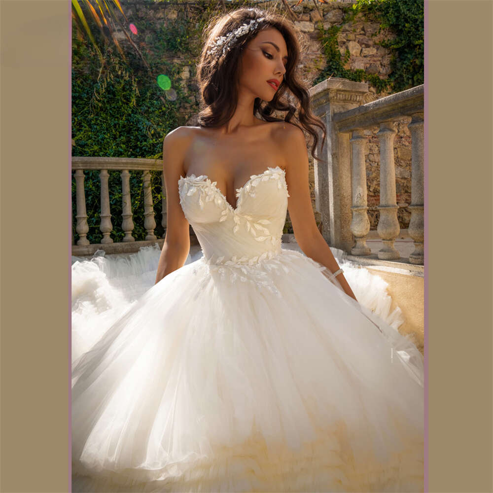 Princess Long Train Wedding Dresses Gowns Robe De Mariee Customized 2023 Formal Women Bride Dress Beaded Appliques Bridal