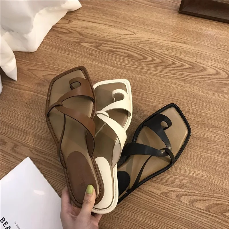 Sandals Women Summer New Korean Version Clip Toe Flip Flops Outdoor Fashion Flat Casual Non-slip Sandals Female Beach Mules