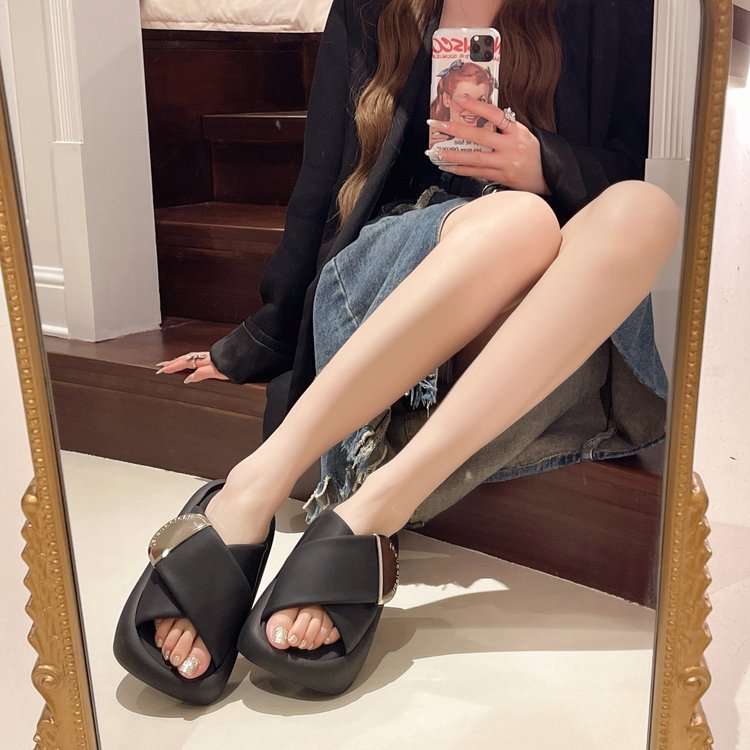Casual Summer Solid Color Flat Sandals Popula 2024 Open New Toe Outdoor Slippers Beach Women's Shoes atos De Mujer Slides