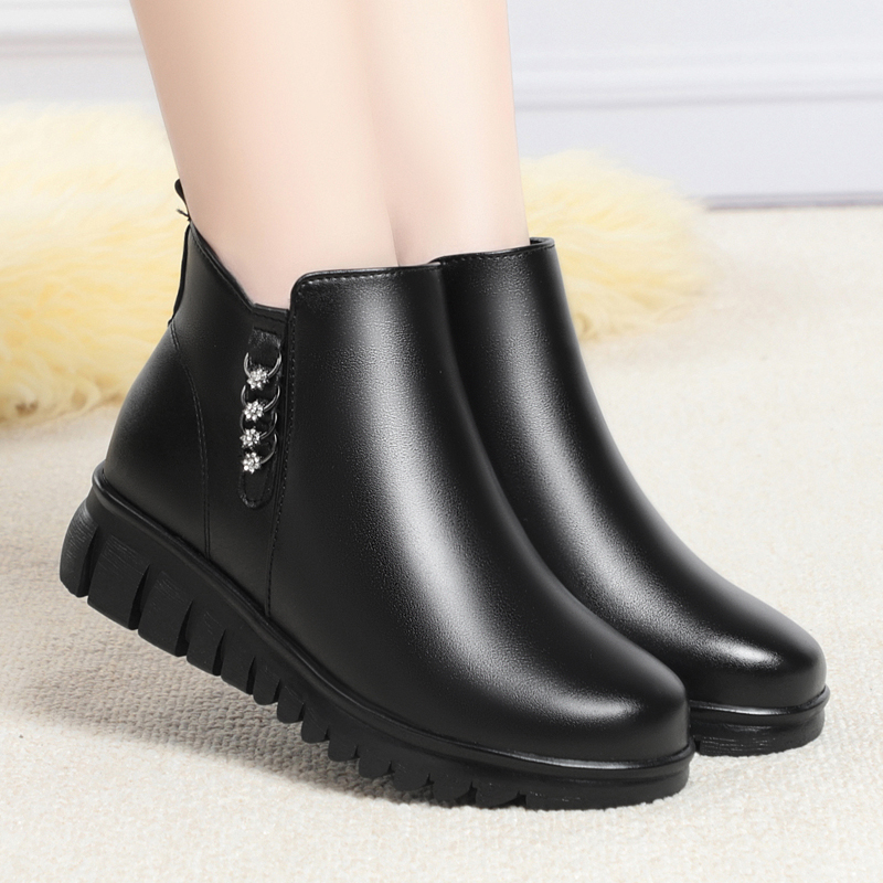AIYUQI Mom Snow Boots Non-slip Large Size Natural Wool Women's Ankle Boots Flat For Middle-aged Elderly Women Booties