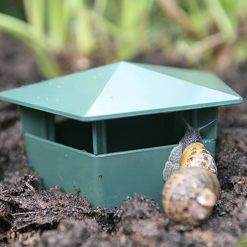 Eco-friendly Snail Cage Slug House Snail Trap Catcher Pests Bait Station Tools Animal Pest Repeller Garden Farm Protector