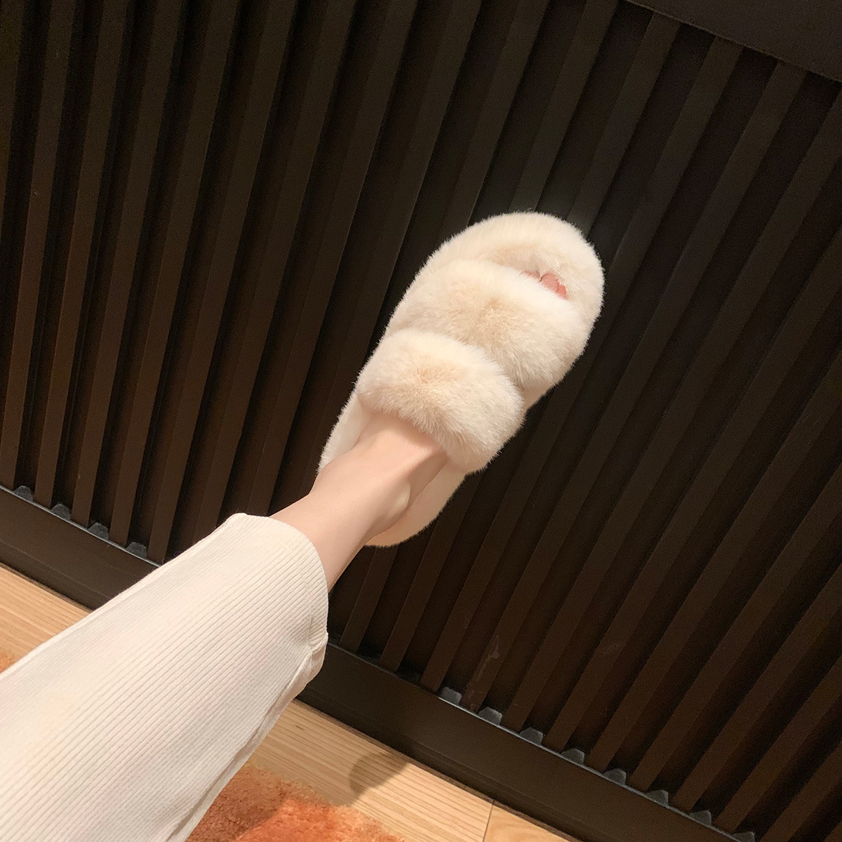 2025 Winter Rabbit Fur Slippers Women Furry Band Pantuflas Shoes Ladies House Slides Fluffy Platform Babouche Femmes e4bf