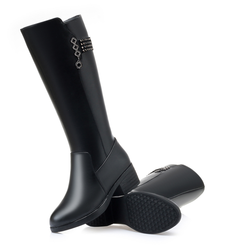 AIYUQI Winter Boots Female Genuine Leather 2024 New Wool Warm High Boots Women Large Size Non-slip Rhinestone Women's Boots