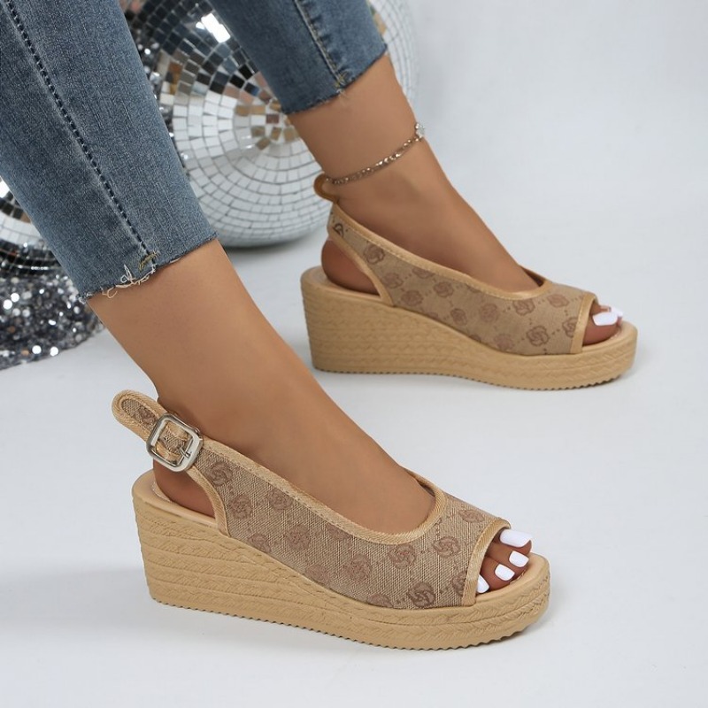 Summer Women Slippers New Transparent Wedges Sandals High Heel Female Platform Shoes 2024 Trend Clogs Slides Trending Heels 6f16 ing s