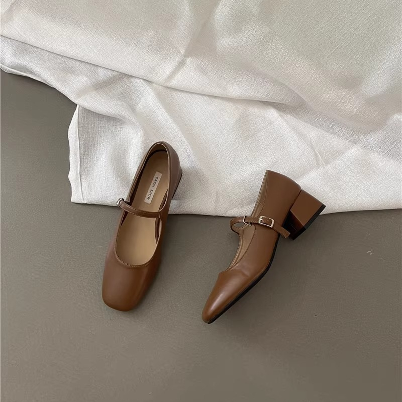 Mary Women Jane Woman Square Toe Pumps Patent Leather High Heels Dress New Designers Wedding Shoes Spring Buckle Sandals 971e