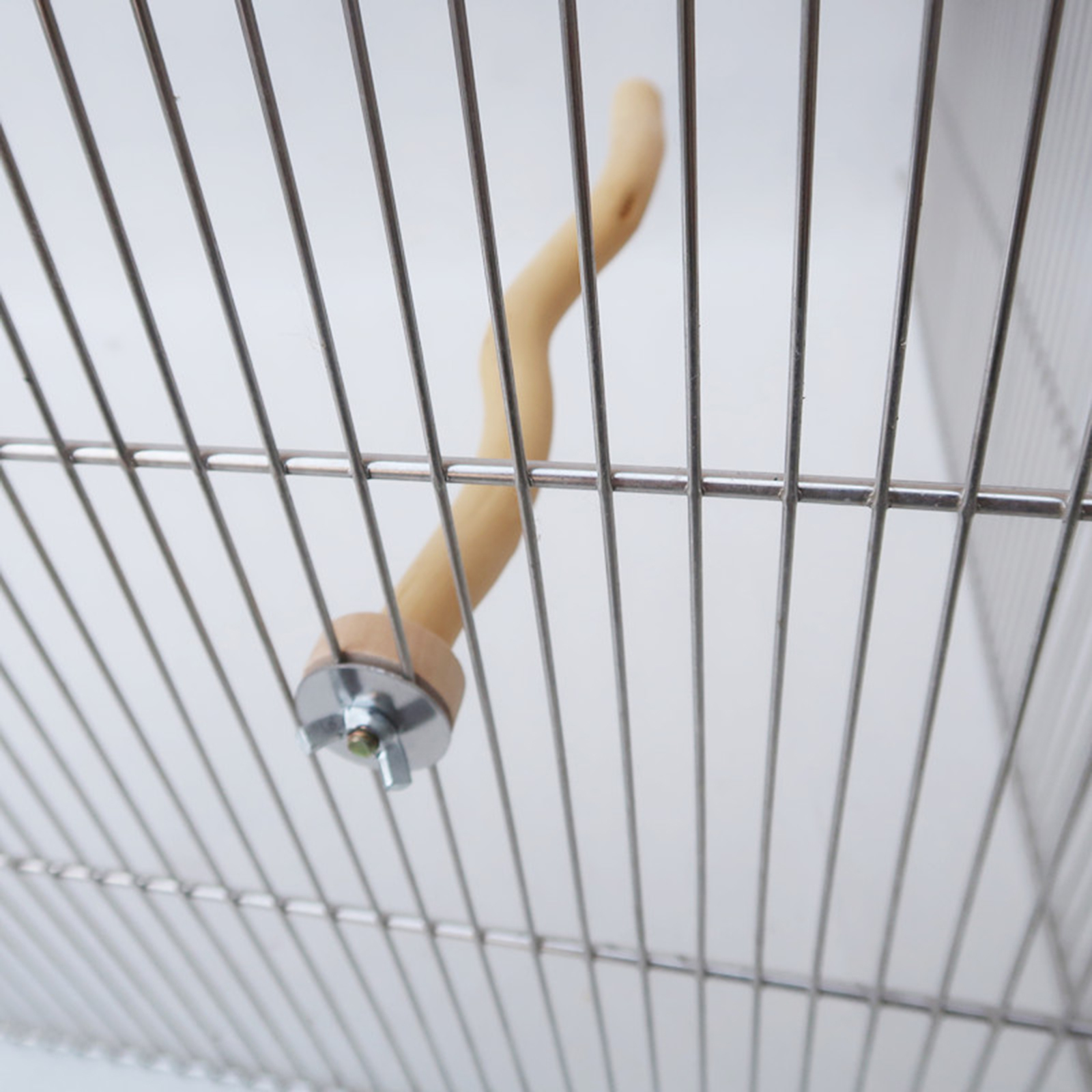 Bird Perch Stand Wooden Bird Cage Perch Parakeet Chewing Stick Grapevine Parrots Paw Stand Perch Toy for Budgies