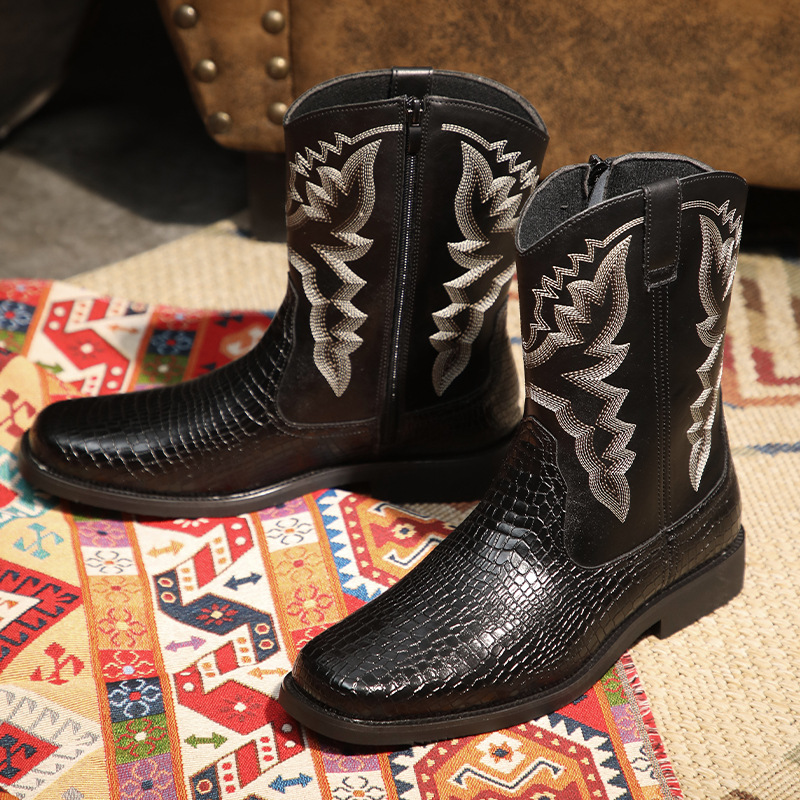 Men's Classic Retro Riding Boots Mens Embossed Leather Embroidery Mid-Calf Boots Men Western Cowboy Boots High-top Casual Shoes
