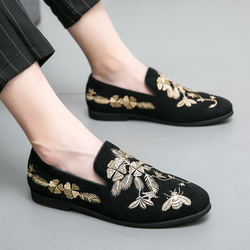 2025 new Fashion Men Embroidery Party Wedding Loafers Moccasins Men's Casual Shoes Slip-on Mens Light Comfortable Driving Outdoor Flats 4907 