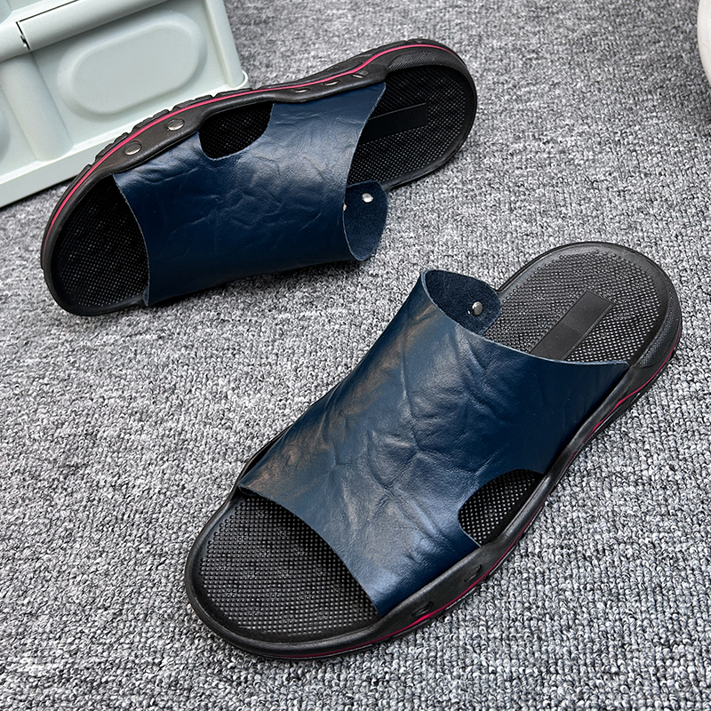 Men's Summer and hot Slippers Breathable Soft Soled Beach Shoes Outdoor Sports Anti Slip Lightweight Wear-resistant Sandals