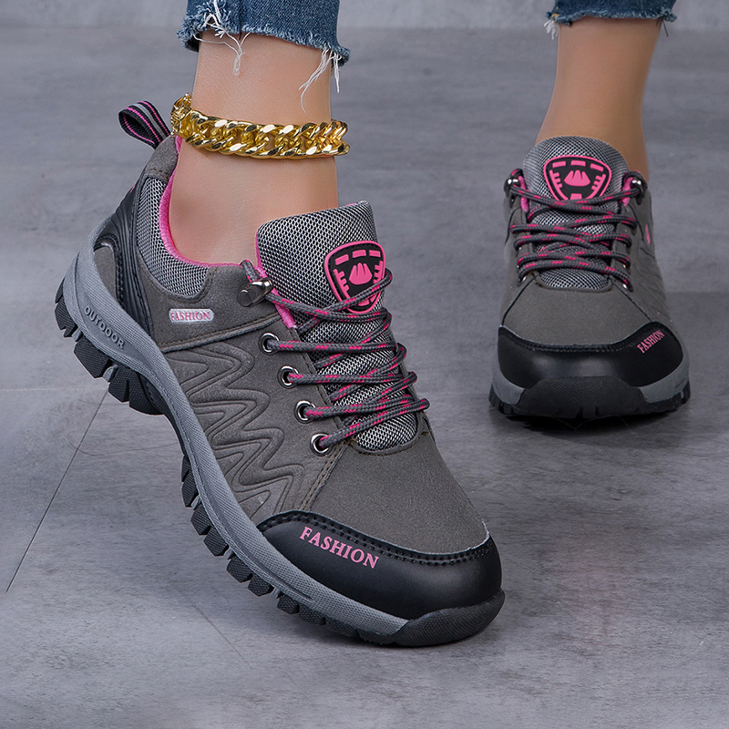 2025 NEW Fashionable Women s Hiking Comfortable Breathable Outdoor Sports and Leisure Anti Slip Black Running Shoes f
