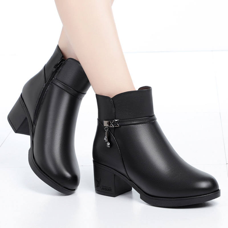 AIYUQI Women Ankle Boots Anti Slip 2024 Winter New Genuine Leather Large Size Women Booties Wool Warm Women Snow Boots