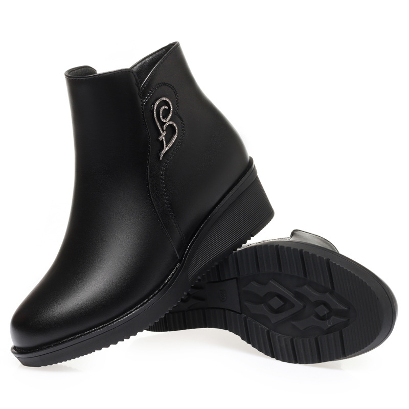 AIYUQI Women Snow Boots Wedge 2024 New Large Size Genuine Leather Mom Winter Boots Wool Mid Heel Casual Ladies Short Boots