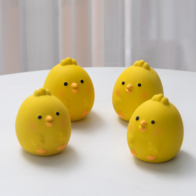Pet Squeaky Toys Cute Chicken Dog Chewing Rubber Toy Cleaning Tooth Dog Chew Toy For Dogs Bite Resistant Sounder Pet Supplies