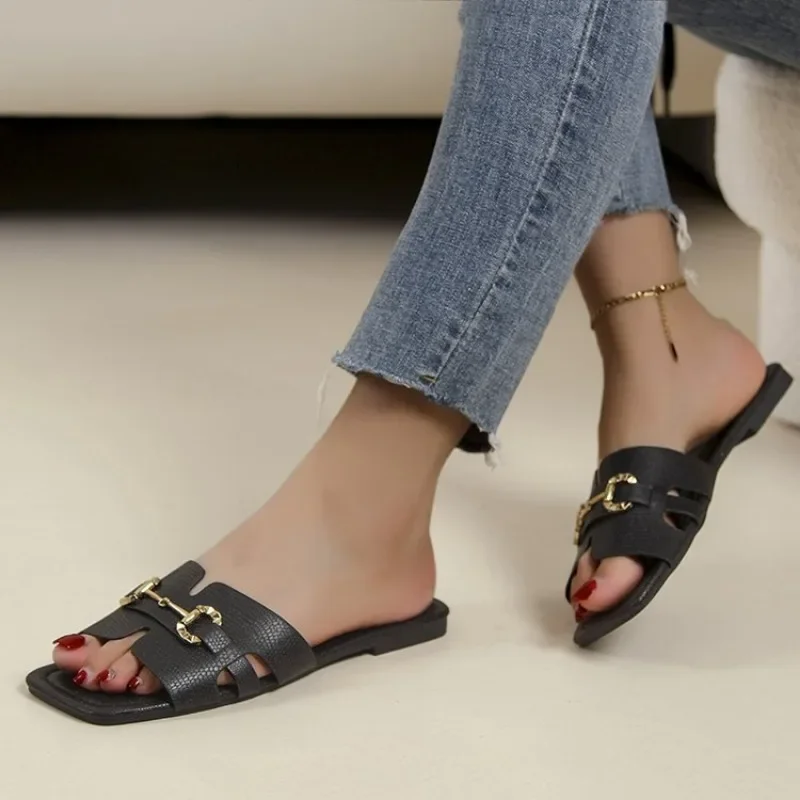 Slippers Casual Fretwork Heels String Bead Shoes Woman 2024 Pantofle Shale Female Beach Luxury Soft Flat New Sabot Fashion Slide