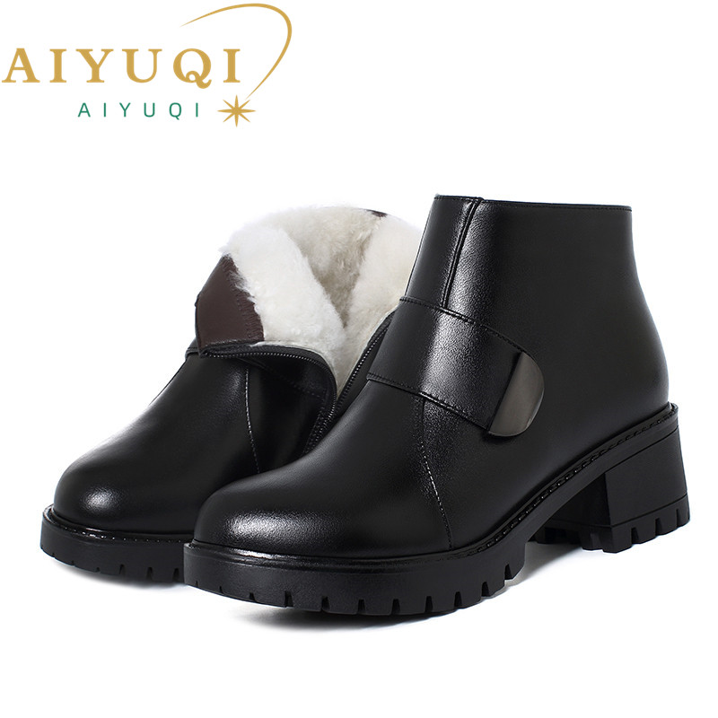 Women Winter Shoes Boots Genuine Leather 2024 New Natural Wool Short Boots Women Chunky Non-slip Mid-heel Women's Marton Boots