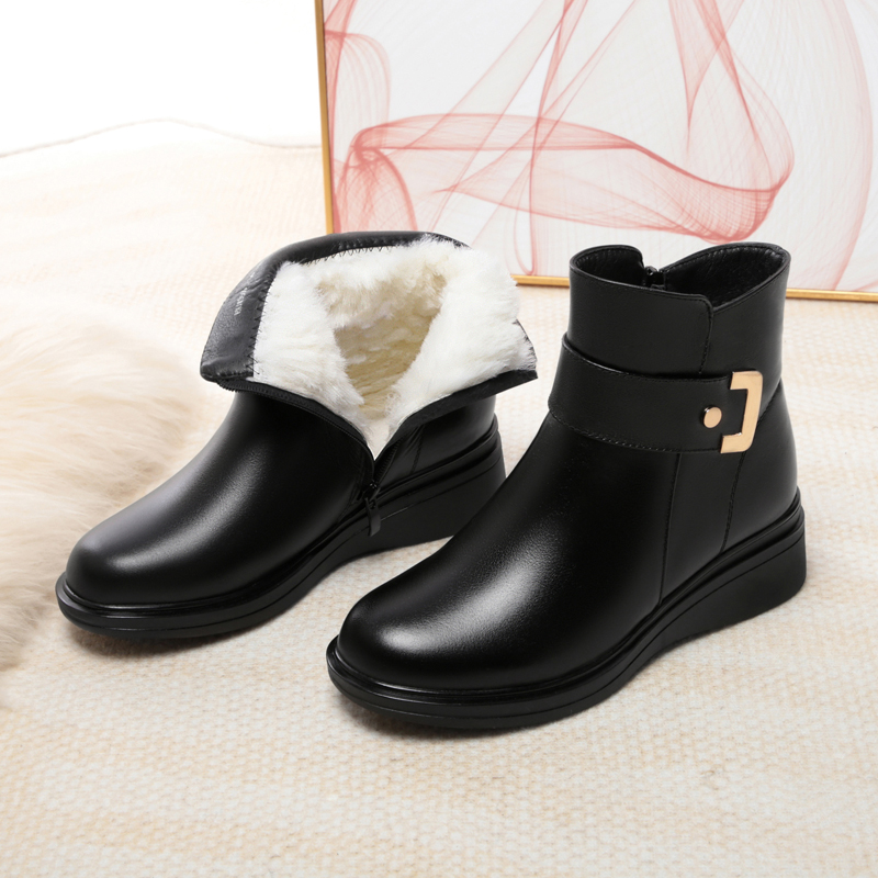 AIYUQI Women Snow Boots 2024 Winter New Genuine Leather Casual Marton Boots Women Wedge Heel Large Size Non Slip Mom Boots
