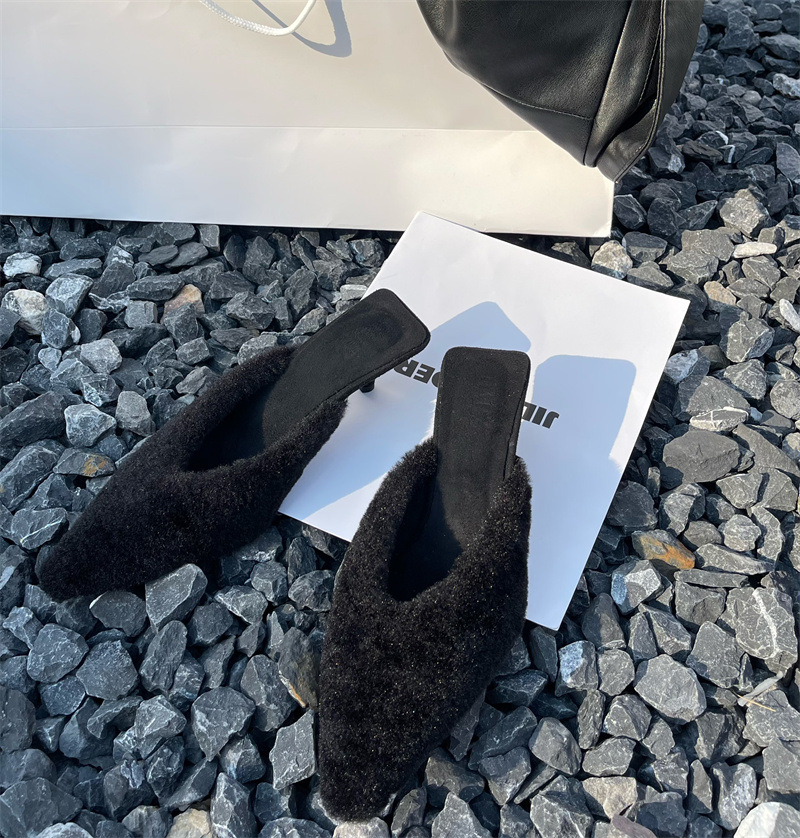 Slippers Winter Pointed Toe Shallow Slip On Women Slipper Fashion Warm Plush Ladies Elegant Mules Shoes Thin Low Heel Slide