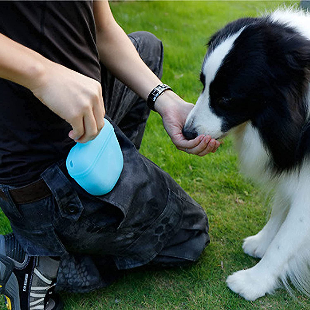 Silicone Dog Treat Bag Portable Dog Training Waist Bag Outdoor Feeder Puppy Snack Pouch Pet Food Reward Storage Bag Pet Supplies