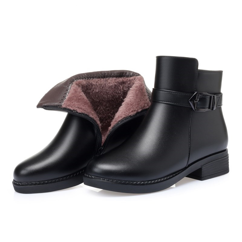 AIYUQI Winter Boots Mother Shoes Large Size Wool Mid-heel Thick Wool Ladies Short Boots Non-slip Female Snow Boots