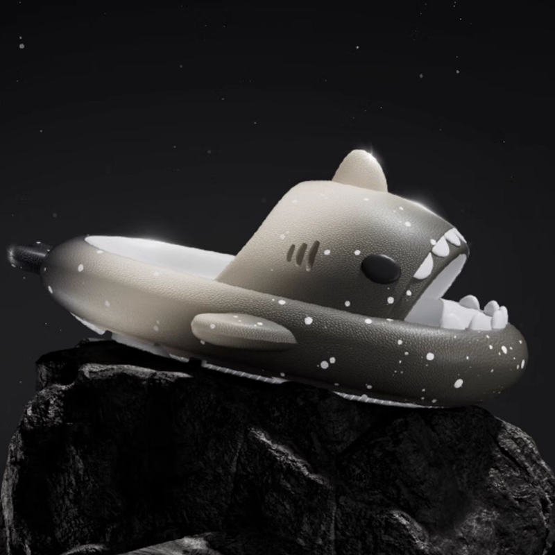 Shark Gradient Slippers Women's Summer Models Indoor Home Quality Thick Bottom Non-Slip Bathing Couples Outside Wear New Men's Sandals 7194