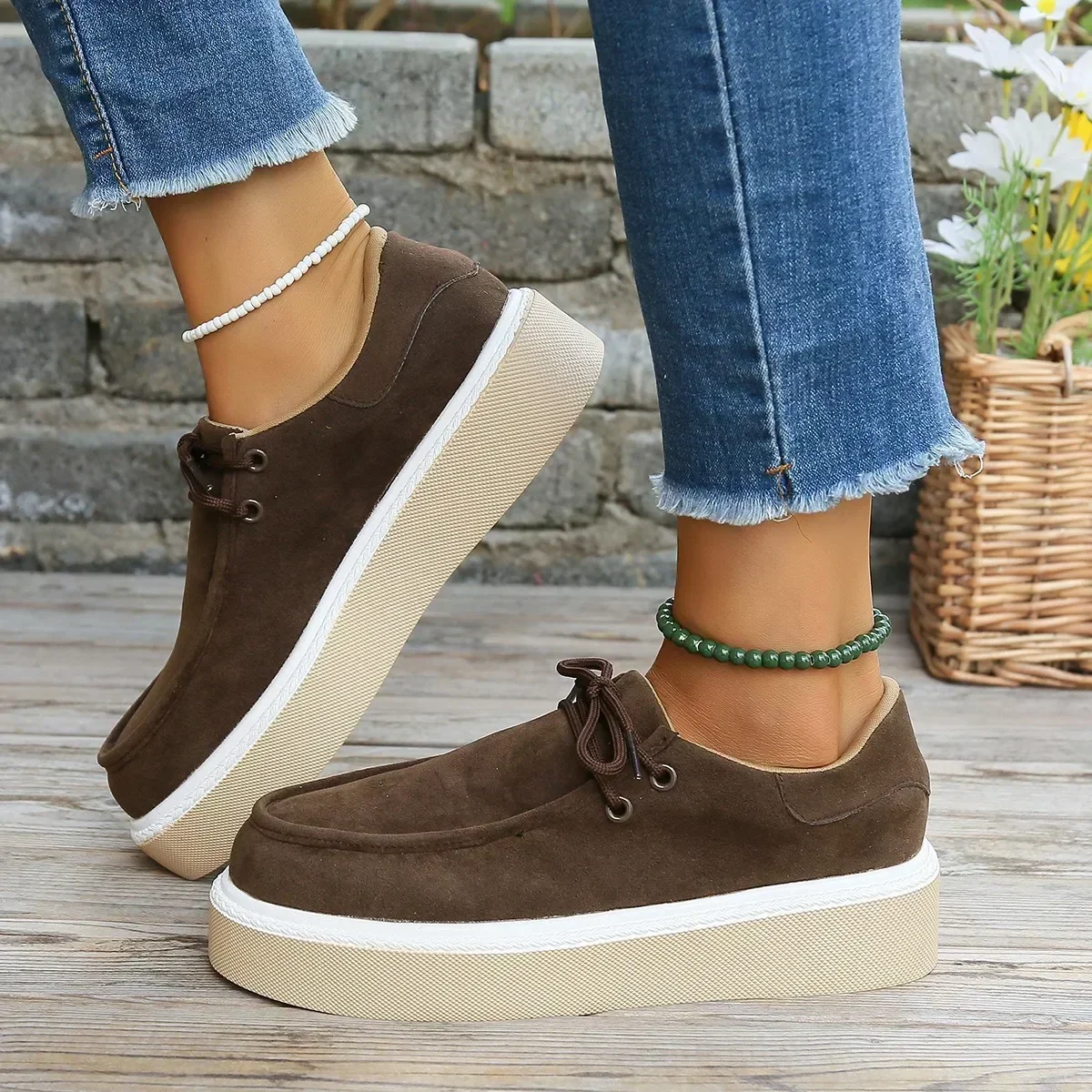 Large Size Women's Comfort Breathable Suede Sneakers Ladies Low Top Thick Sole Casual Sports Shoes for Women Zapatos Mujer2024