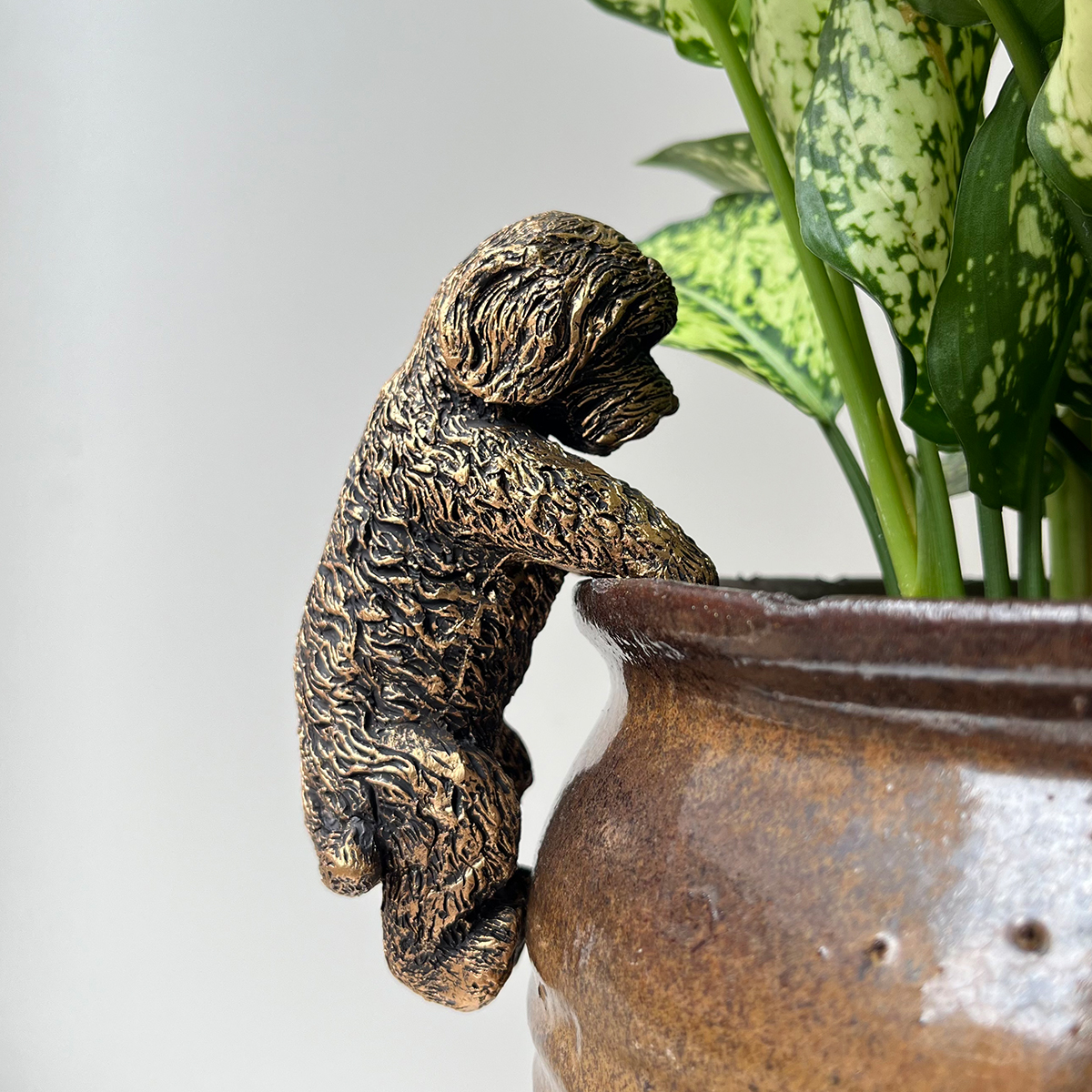 Garden Decoration Antique Bronze Resin Puppy Statue Garden Statue Indoor Statue Planter Decoration