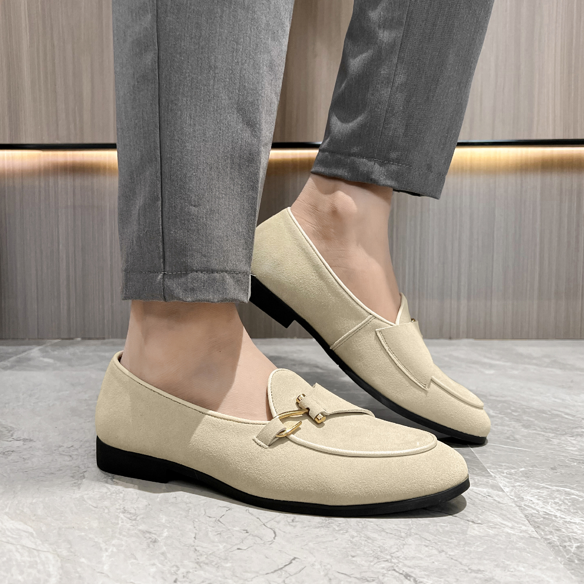 Fashion Men's Casual Shoes Cow Suede Genuine Leather Men British Style Buckle Monk Loafers Mens Slip-on Outdoor Driving Flats dh1102140750