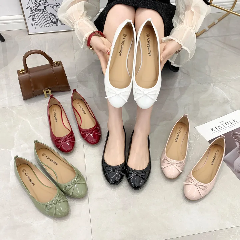 Flats Ballet Women Classics Casual Loafers Red Patent Leather Lady Fashion Design Bowknot Shoes for Woman's Spring/Autumn 5880