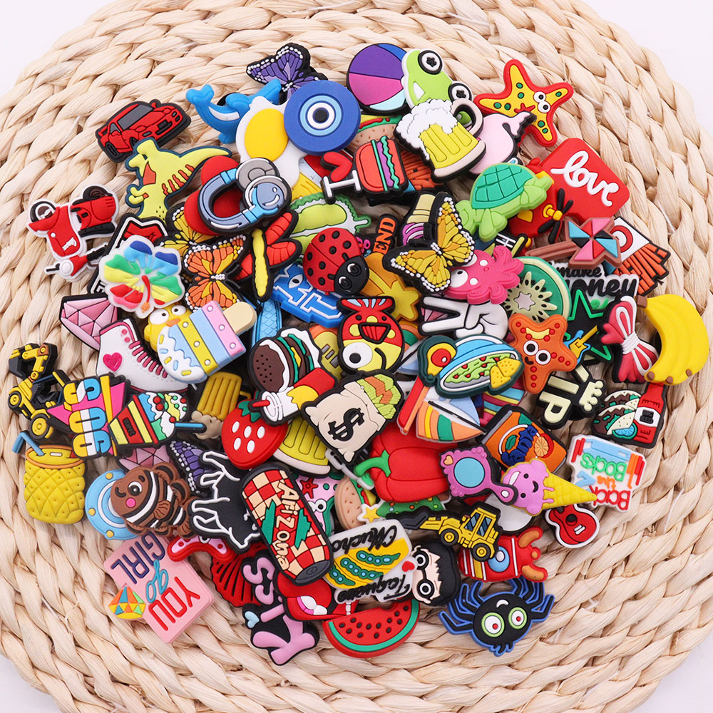 Wholesale Random 50-300Pcs Animals Cartoon Car Flowers Adult Shoe Buckle Charms Drinks Decorations DIY Wristband