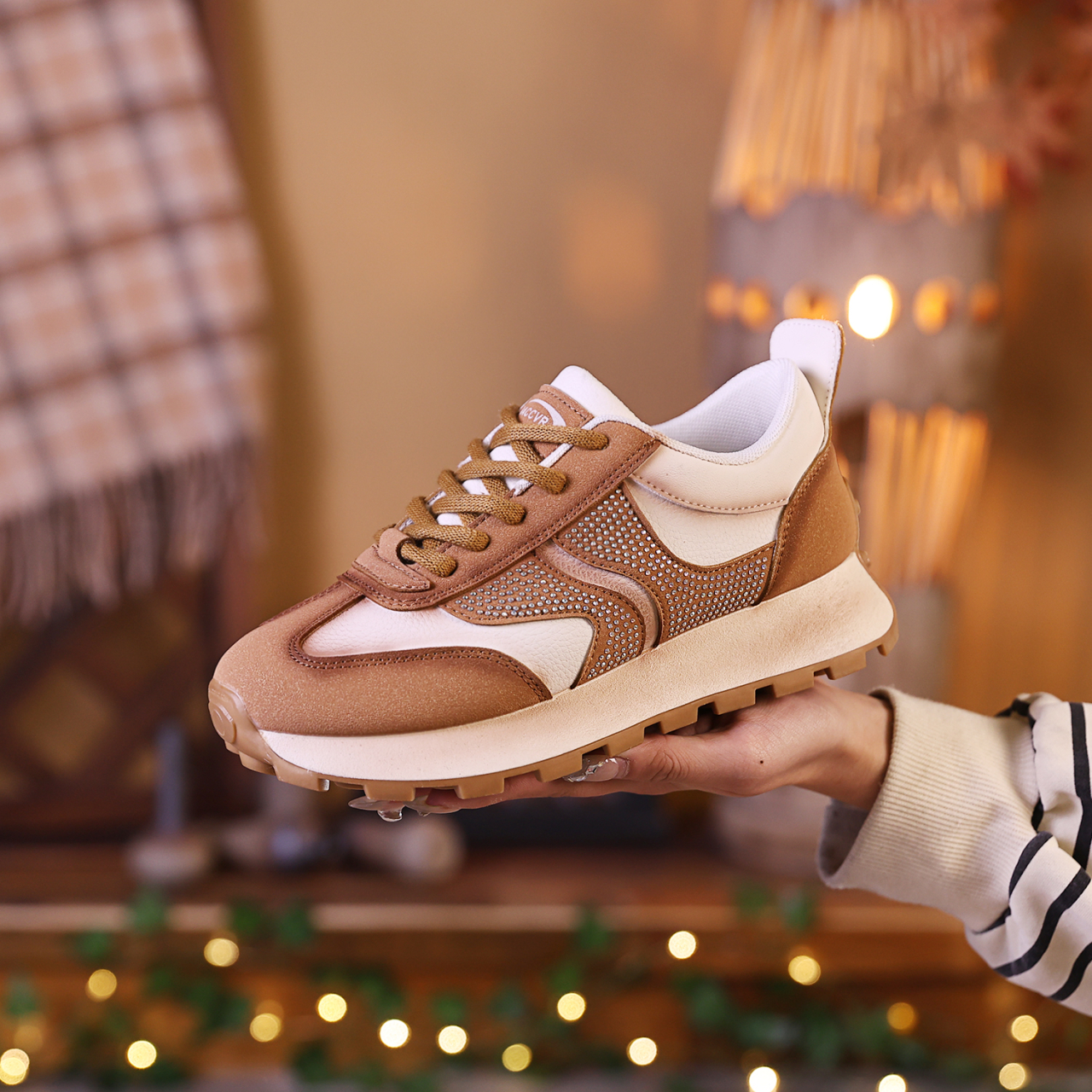 Appearance High Level Thick Sole Color Matching Fashion All Comfortable Non-slip Breathable Sports Wear-resistant Women's Shoes b122