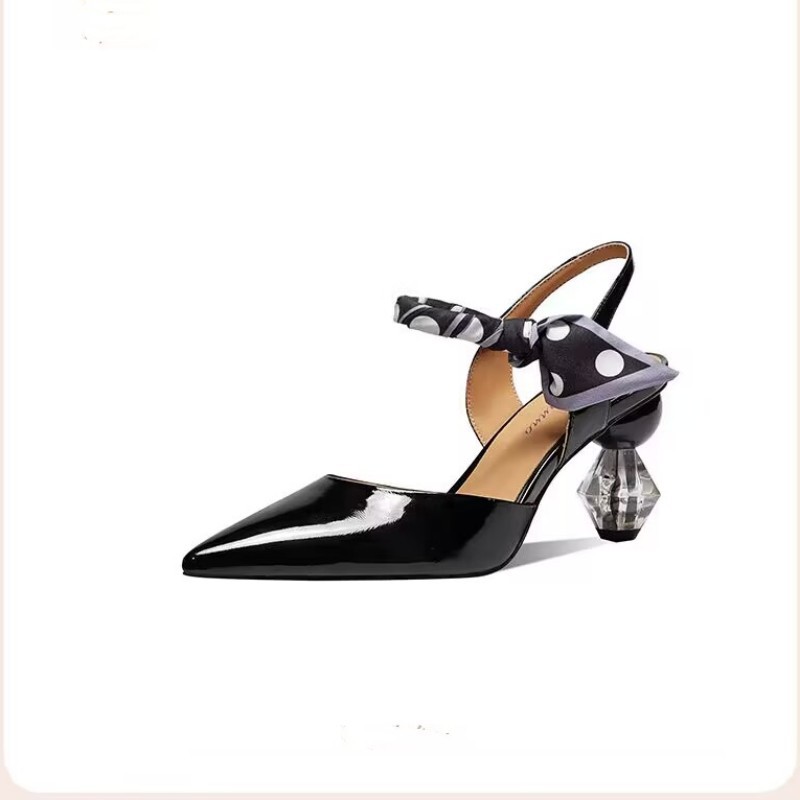 Transparent Fashion Thick Heel Baotou Sandals Women's Edition 2024 Summer New Lacquer Quality Leather One E Buckle Pointed High Heels 5C58 New Bu