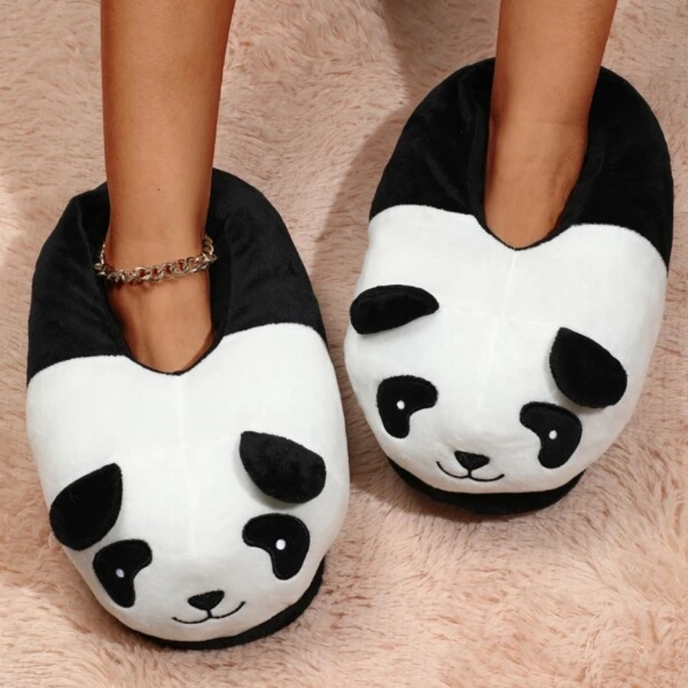 Cute Panda Shaped Winter New Women Slipper Soft Heel Platform Fur Warm Indoor Comfortable Home Fluffy Home Slippers Shoes 345