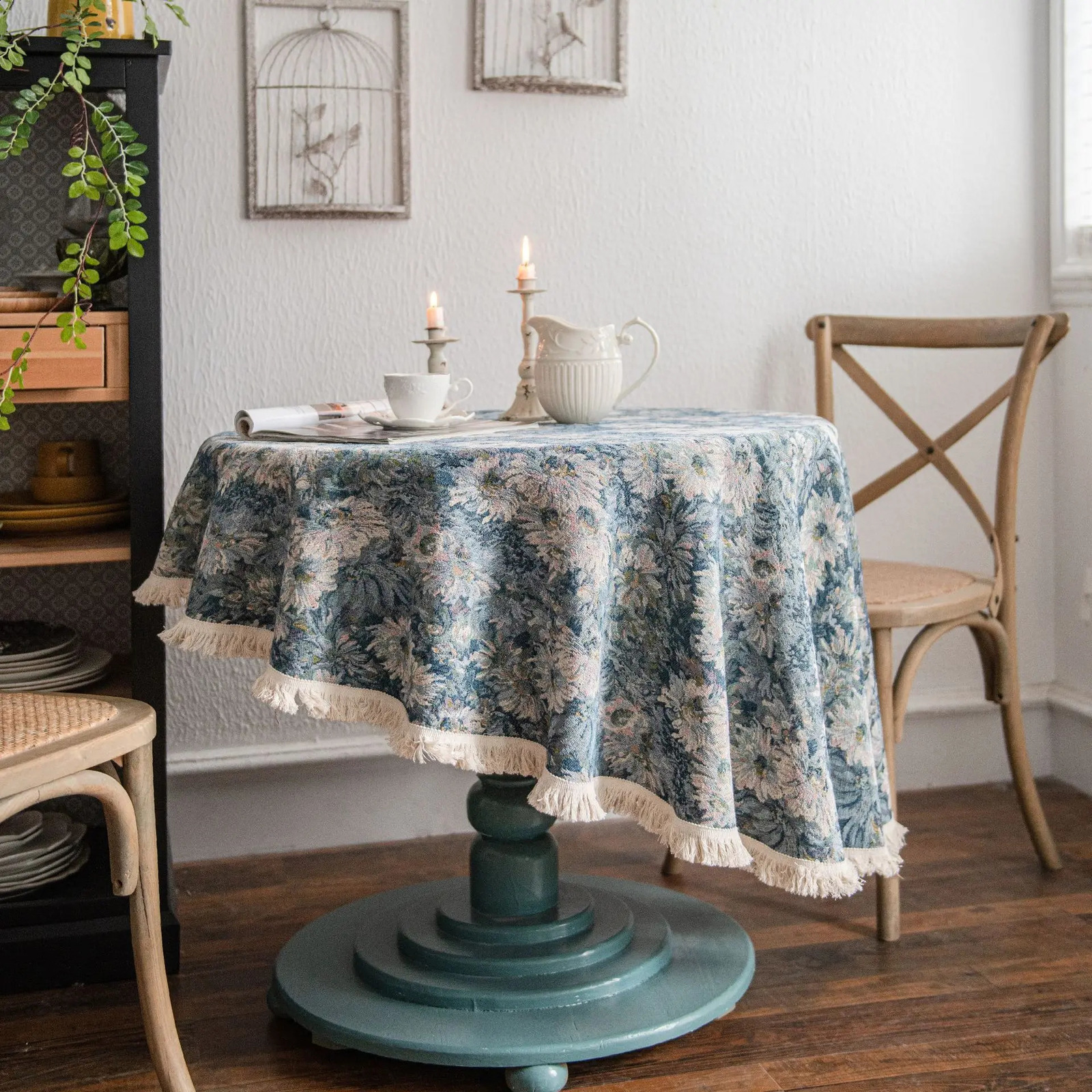 Retro round tablecloth jacquard painted rectangular dustproof coffee table cover used for kitchen dining and coffee table decoration 240903