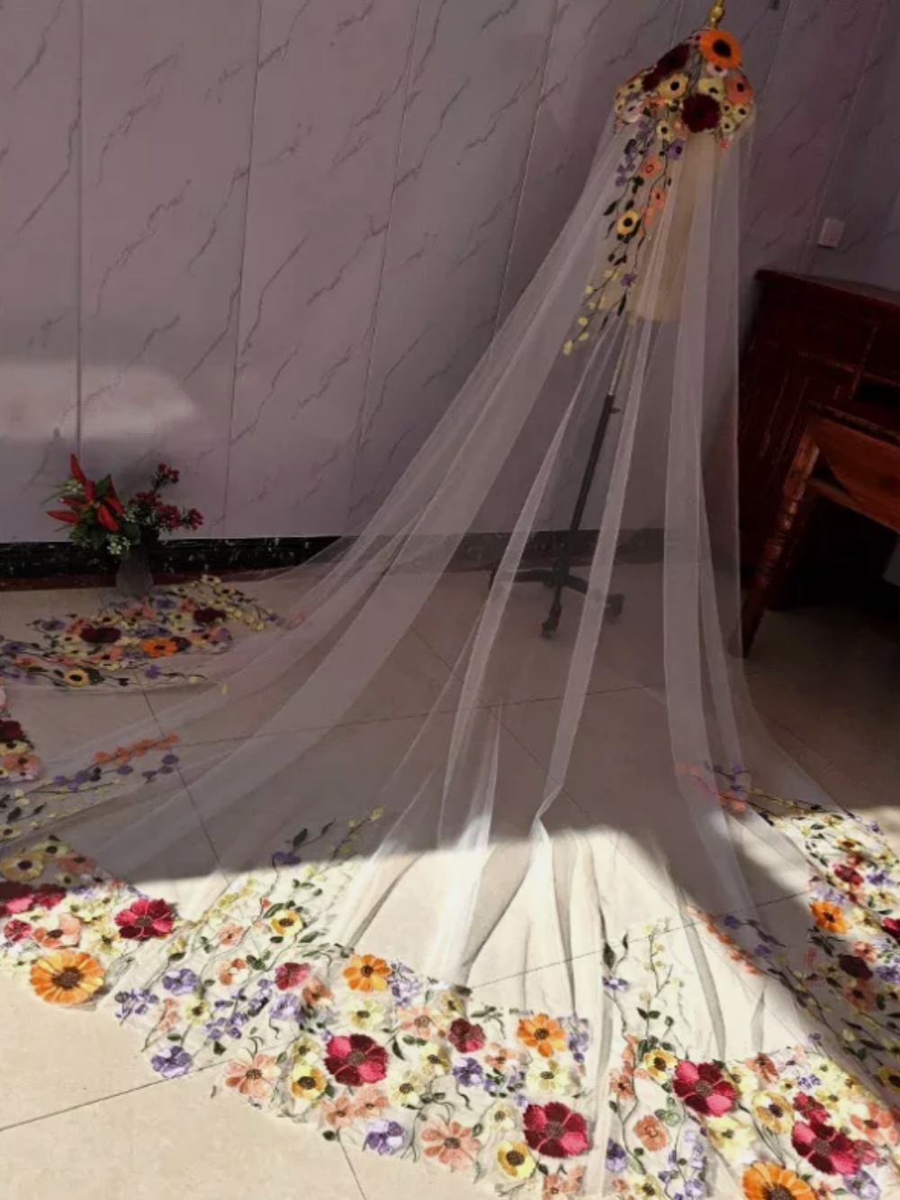 Colorful Wedding Veil Appliques One Layer Long Cathedral Length Veils Applique Edge Velo De Cabeza Voile Custom Made