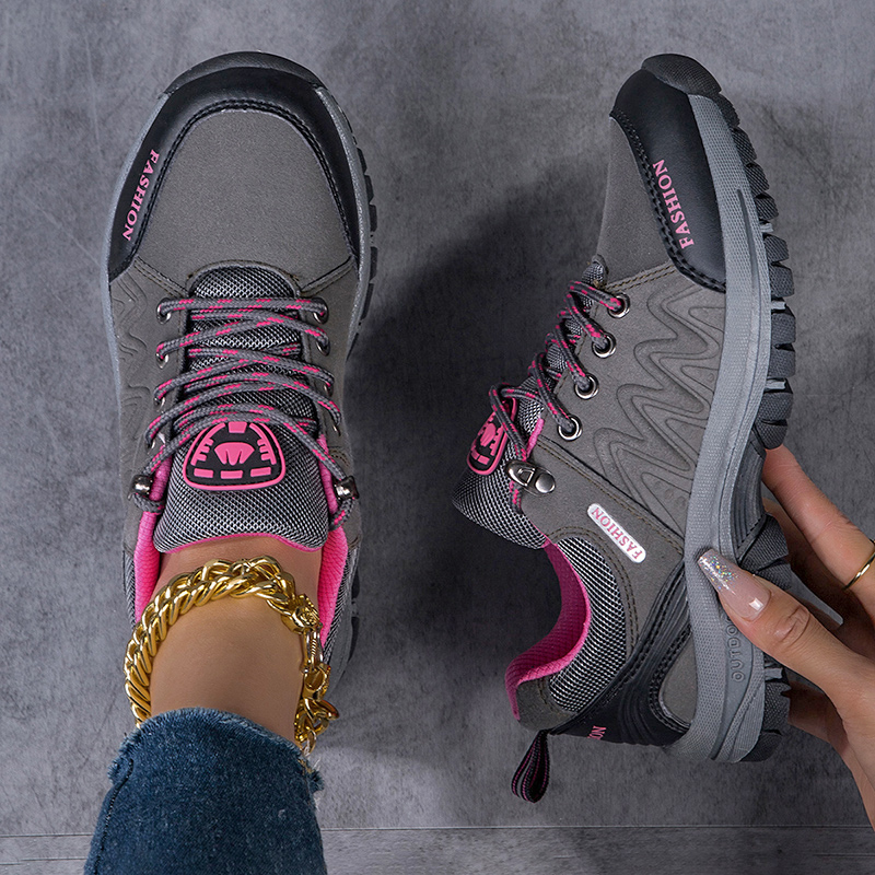 2025 NEW Fashionable Women s Hiking Comfortable Breathable Outdoor Sports and Leisure Anti Slip Black Running Shoes f
