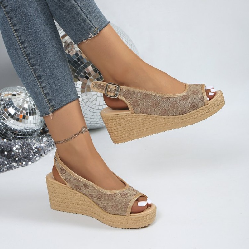 Summer Women Slippers New Transparent Wedges Sandals High Heel Female Platform Shoes 2024 Trend Clogs Slides Trending Heels 6f16 ing s