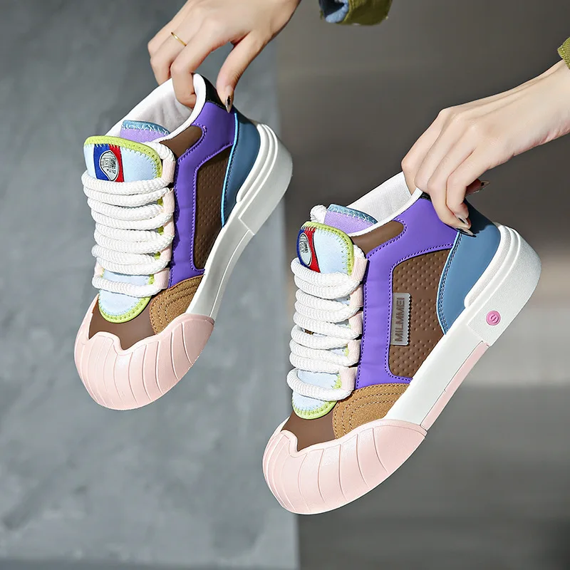 2025 NEW Youth Women s Fashion Board Four Seasons Versatile Thick Sole Flat Outdoor Student Running Shoes Lightweight a ce