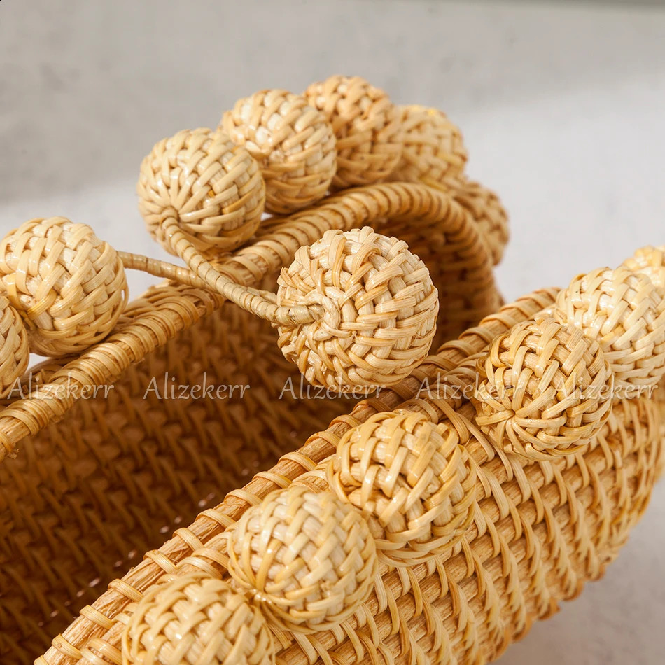 Alizekerr Beaded Beach Clutch Bags Women Boutique Elegant er Hand Woven Rattan Handbag Bohemian Summer Holiday 240903