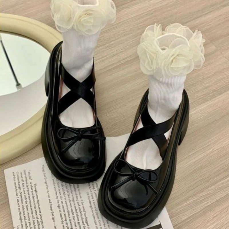 Bowknot Sweet Platform Mary Janes Women New Cross Strap Thick Single Shoes Ladies Buckle New Patent Leather Lolita Pumps 2548